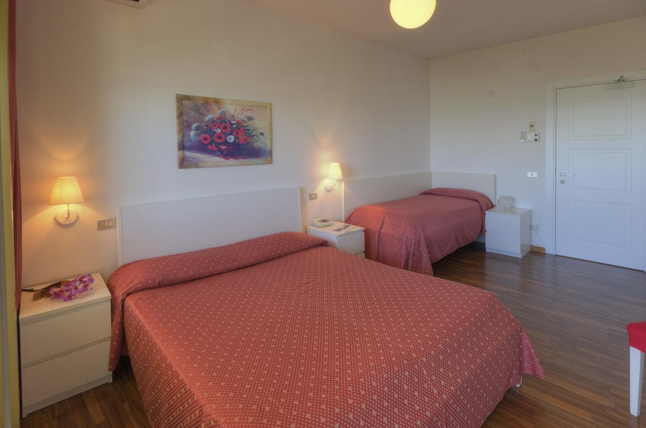 Hotel Eden Gigli 누마나 외부 사진
